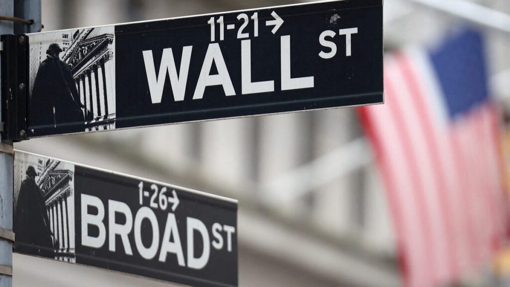 Dow, S&P 500, Nasdaq minimally changed after drop on Fed 2025 outlook