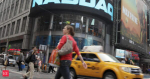 nasdaq 100 stock: This Nasdaq-100 stock has gained 110,600% since its IPO and it's still a Buy heading into 2025 as per Wall Street analysts