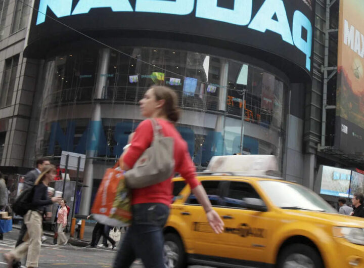 nasdaq 100 stock: This Nasdaq-100 stock has gained 110,600% since its IPO and it's still a Buy heading into 2025 as per Wall Street analysts