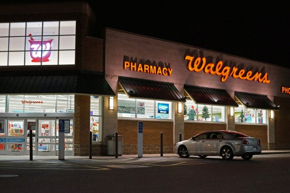 Nasdaq Down Over 2%; Walgreens Posts Upbeat Results - Conduit Pharmaceuticals (NASDAQ:CDT), DatChat (NASDAQ:DATS)